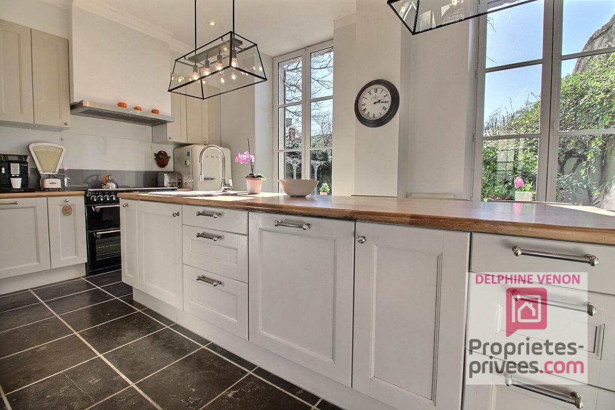 Maison à vendre, 277m², Châteauneuf-sur-Loire