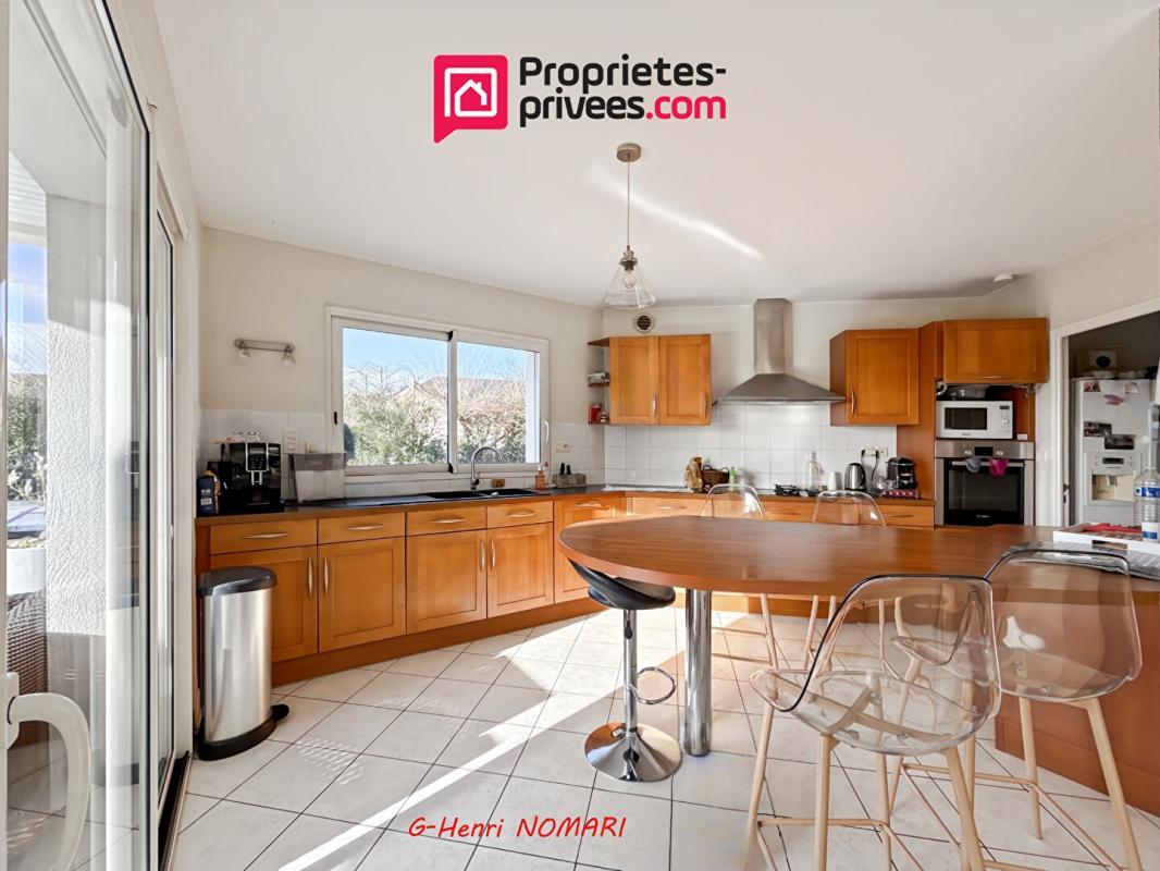 Maison à vendre, 185m², Ombrée d'Anjou