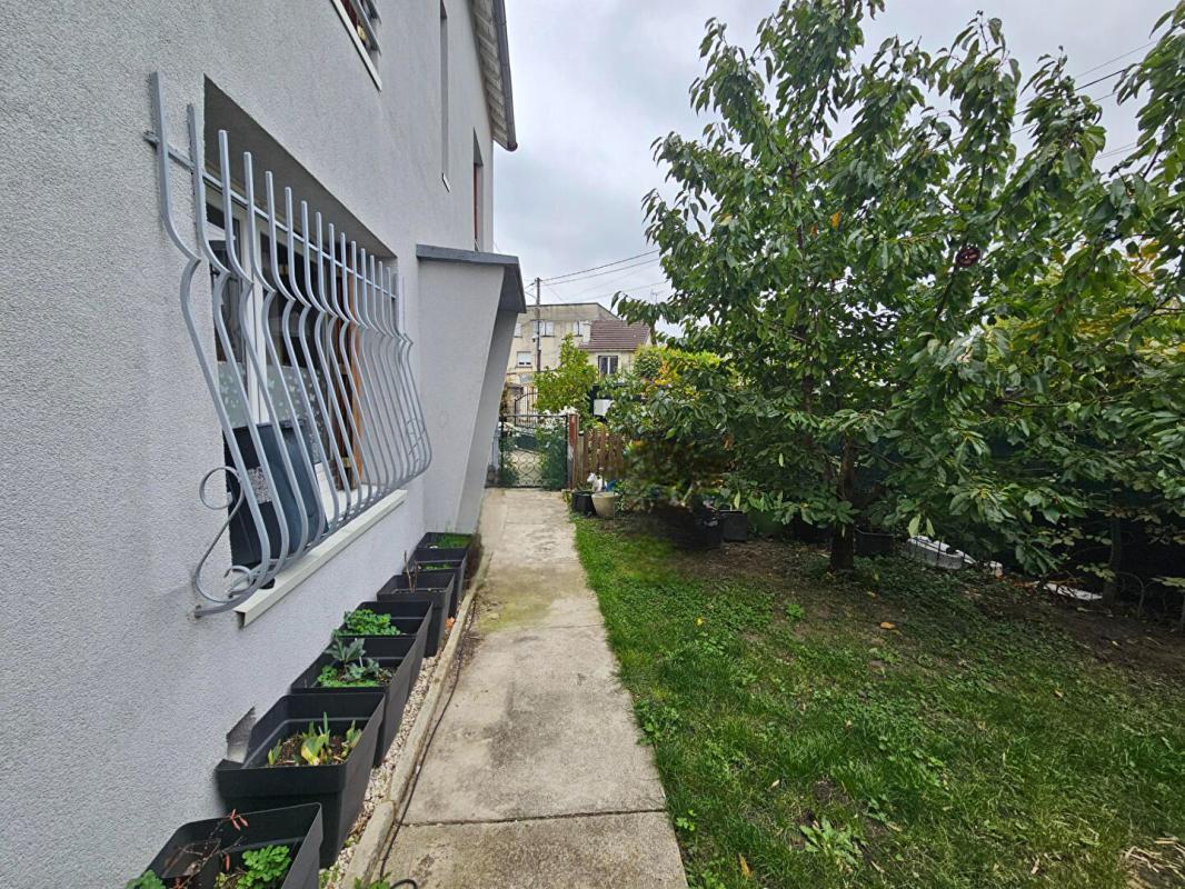 Maison à vendre, 113m², Coubron