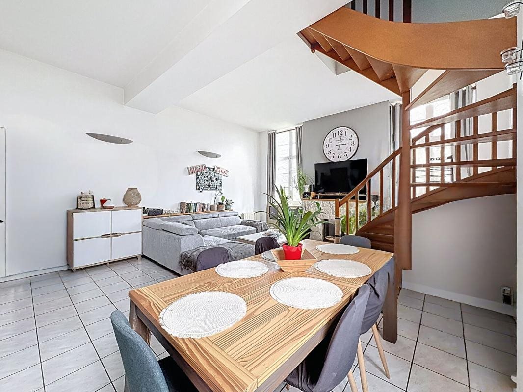 Appartement à vendre, 70m², Rieux