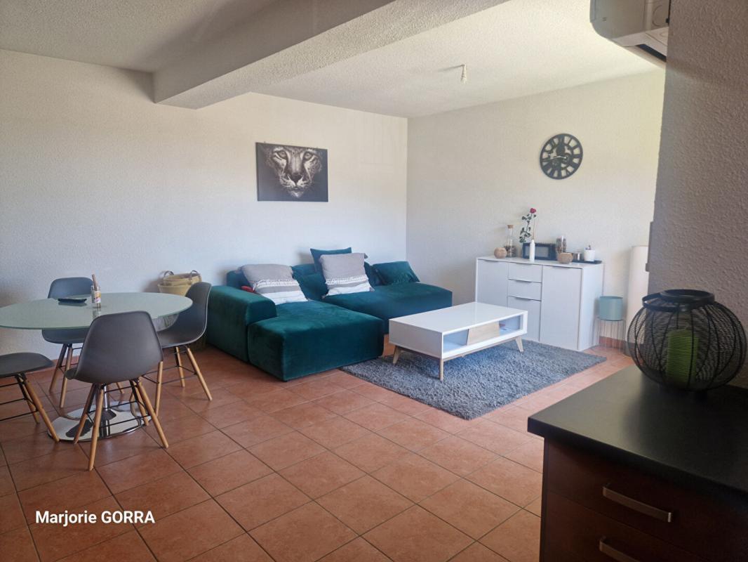 Appartement à vendre, 61m², Plan-d'Aups-Sainte-Baume