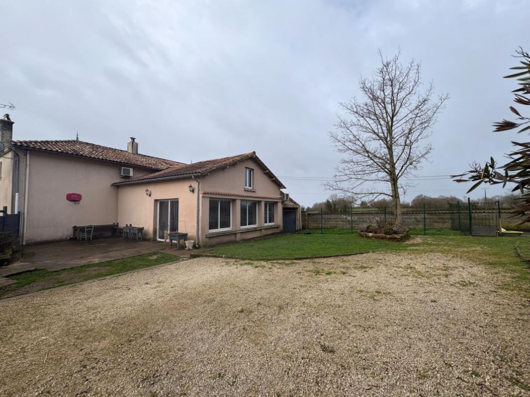 Maison à vendre, 219m², Celles-sur-Belle