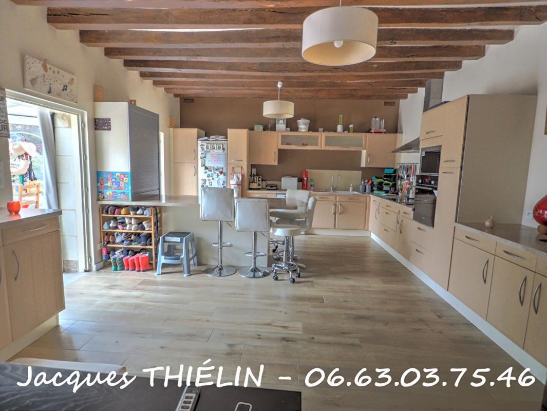 Maison à vendre, 224m², Longué-Jumelles