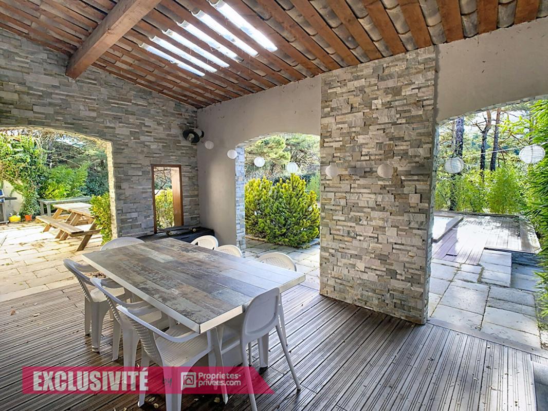 Maison à vendre, 200m², Plan-d'Aups-Sainte-Baume