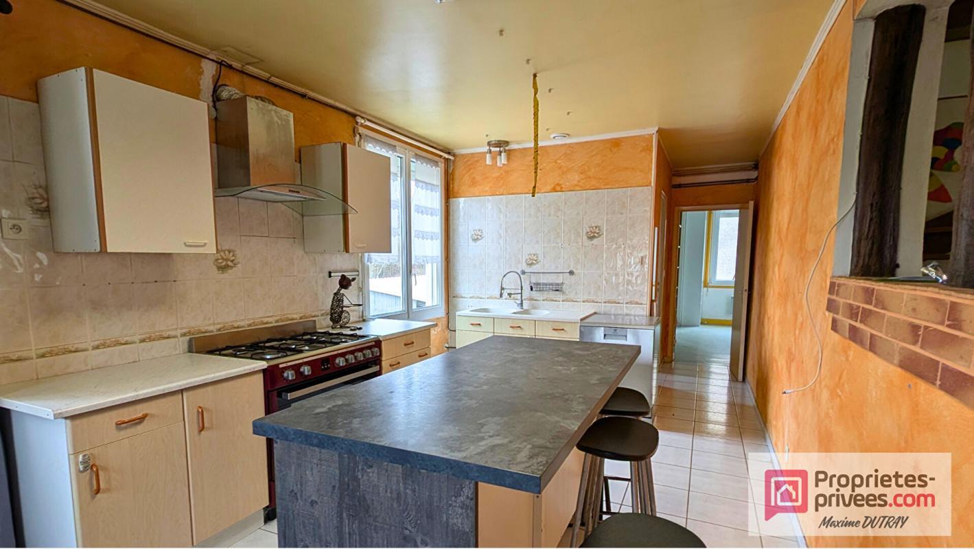 Maison à vendre, 130m², Neuville-sur-Brenne