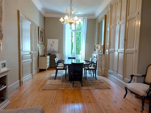 Maison Bourgeoise Agen 8 room(s) 269 m²- 6 bedrooms, garage, terraces- swimming pool