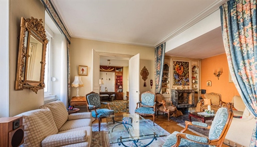 Colmar South, magnificent mansion 550 m2 in a highly sought-after area