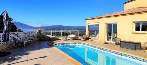 Porticcio. Villa avec piscine vue panoramique et dominante mer