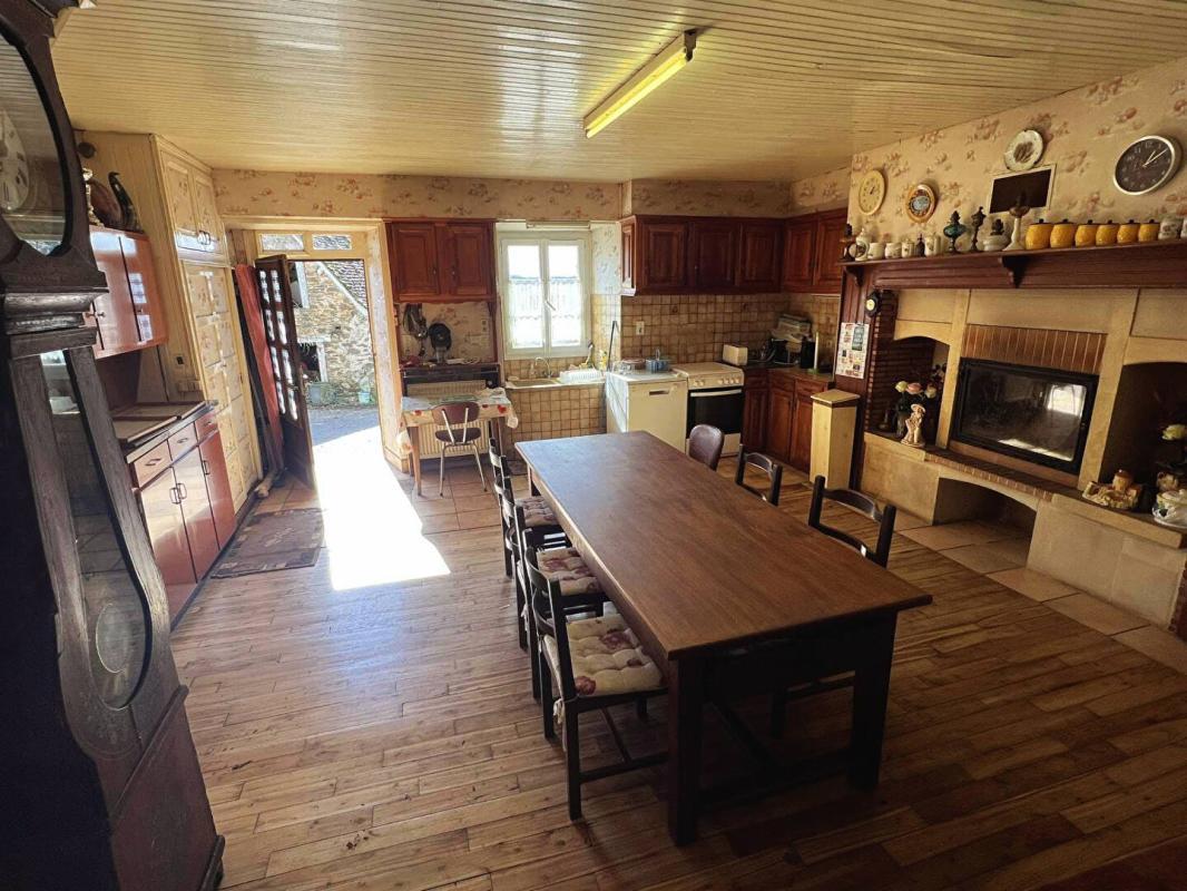 Maison à vendre, 175m², Savignac-Lédrier