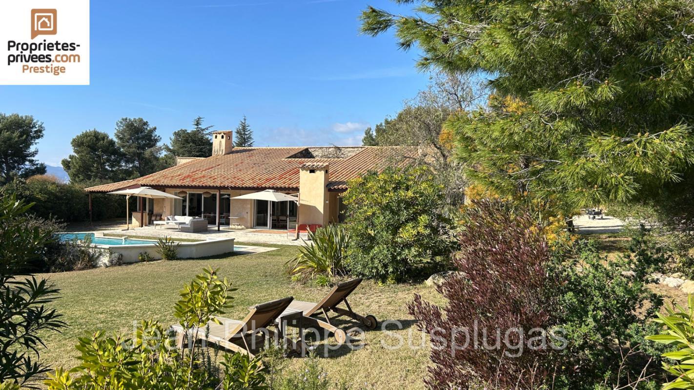 Maison à vendre, 298m², Saint-Cyr-sur-Mer