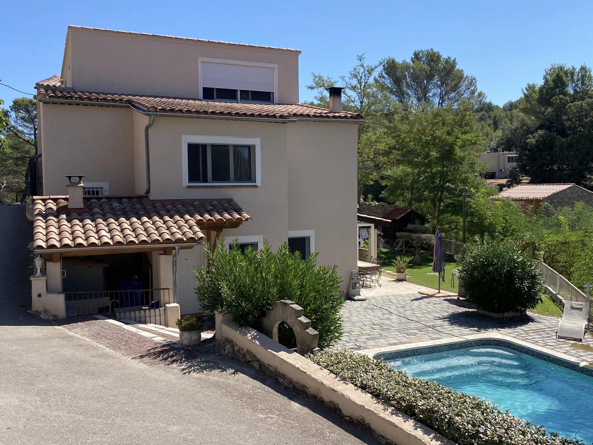 Maison à vendre, 185m², Auriol