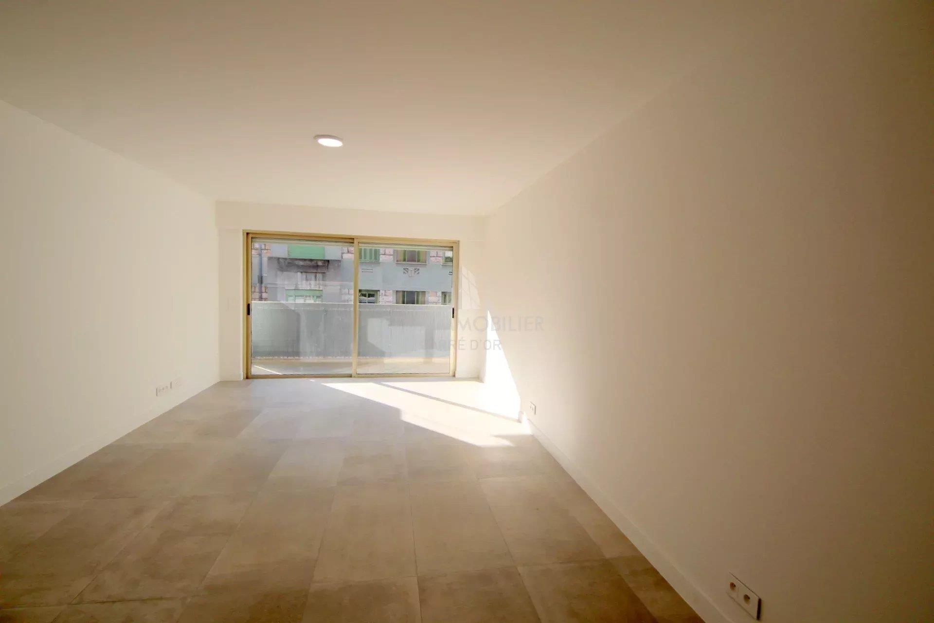 Appartement à vendre, 69m², Nice