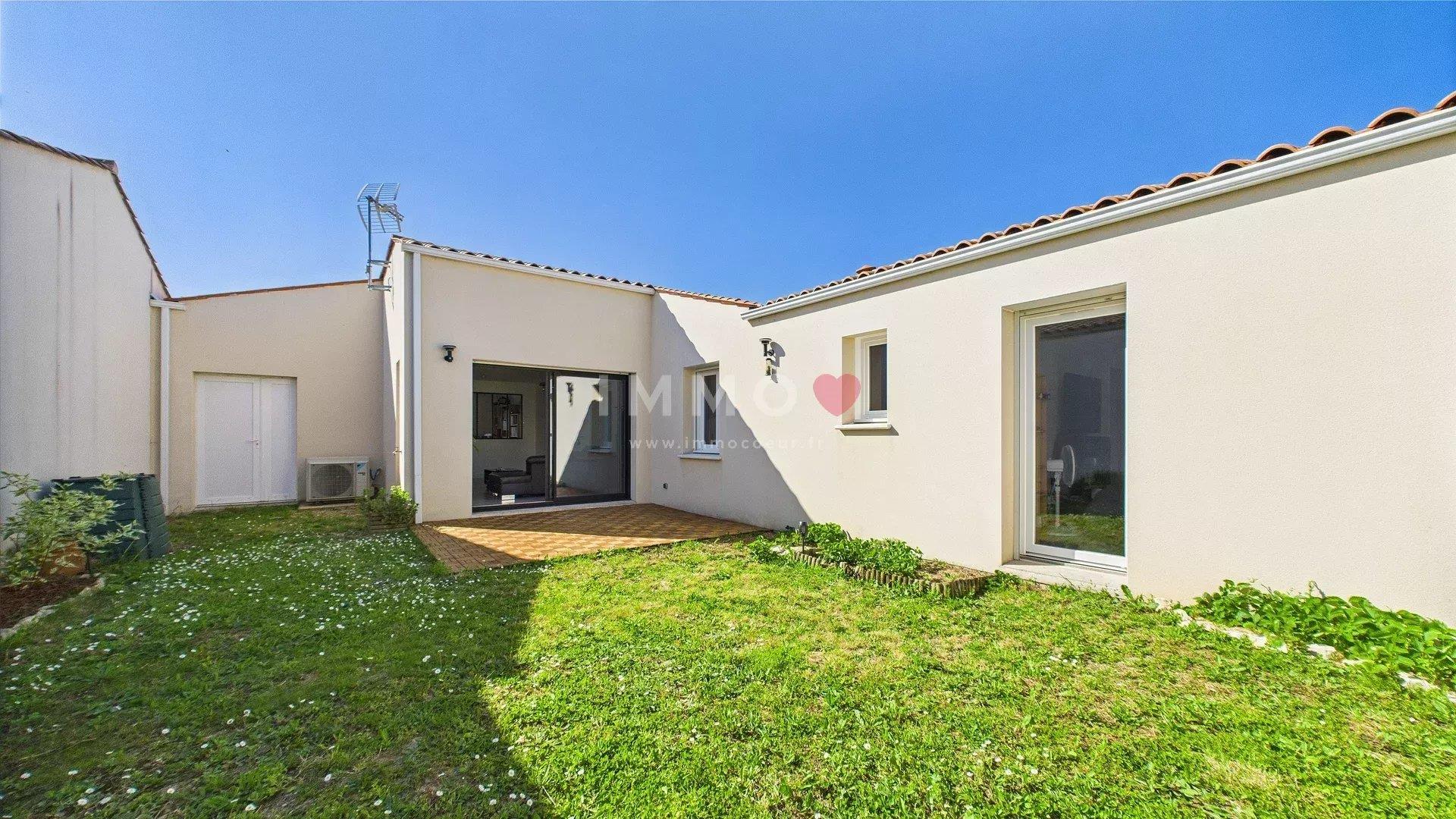 Maison moderne de plain-pied à Périgny de - 97m²