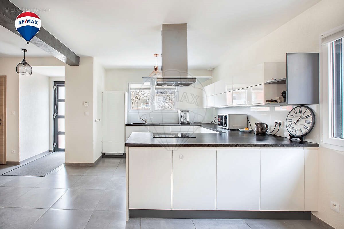 Maison à vendre, 95m², Kembs