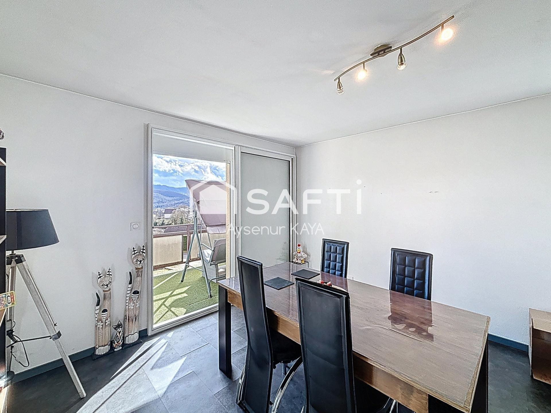 Maison à vendre, 140m², Lavans-lès-Saint-Claude