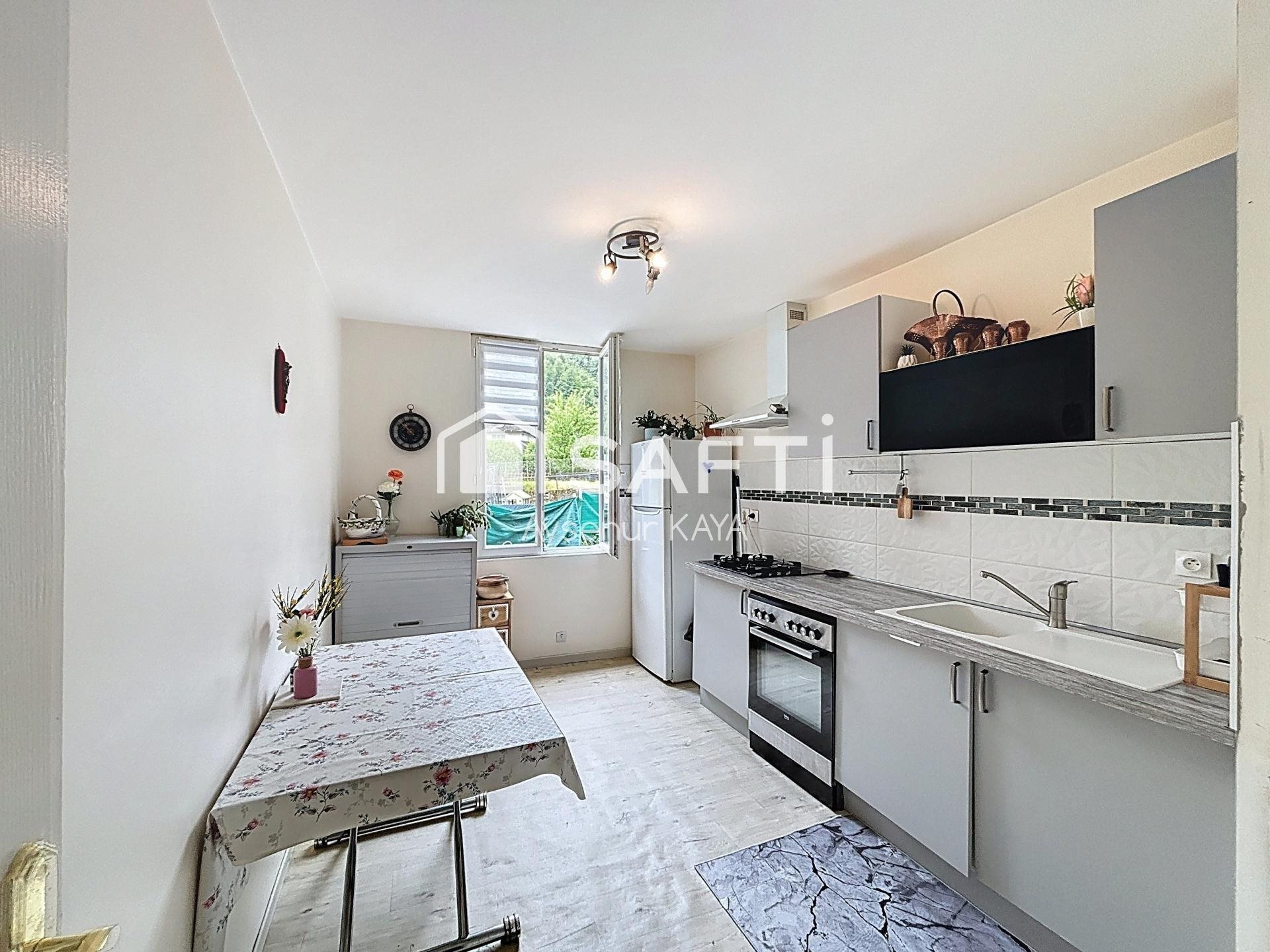 Appartement à vendre, 68m², Saint-Claude