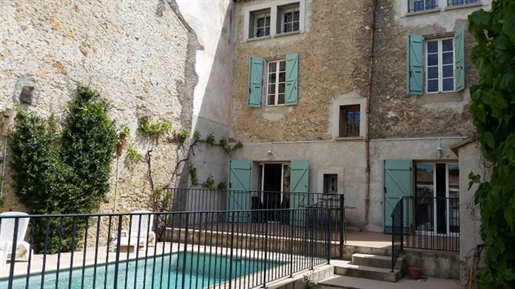 Beautiful Character Bourgeoise Home With 235 M2 Of Living Space, Terrace And Courtyard With Pool.