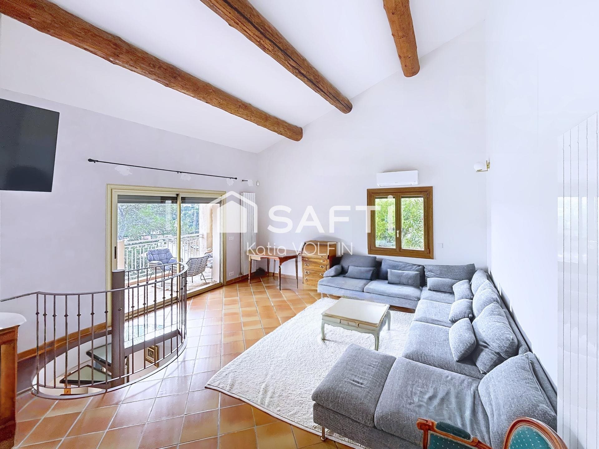 Maison à vendre, 230m², Carnoux-en-Provence