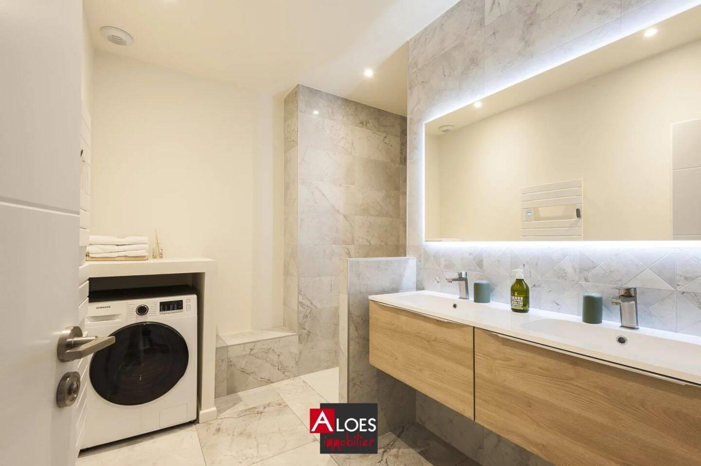 Maison à louer, 143m², Aigues-Mortes