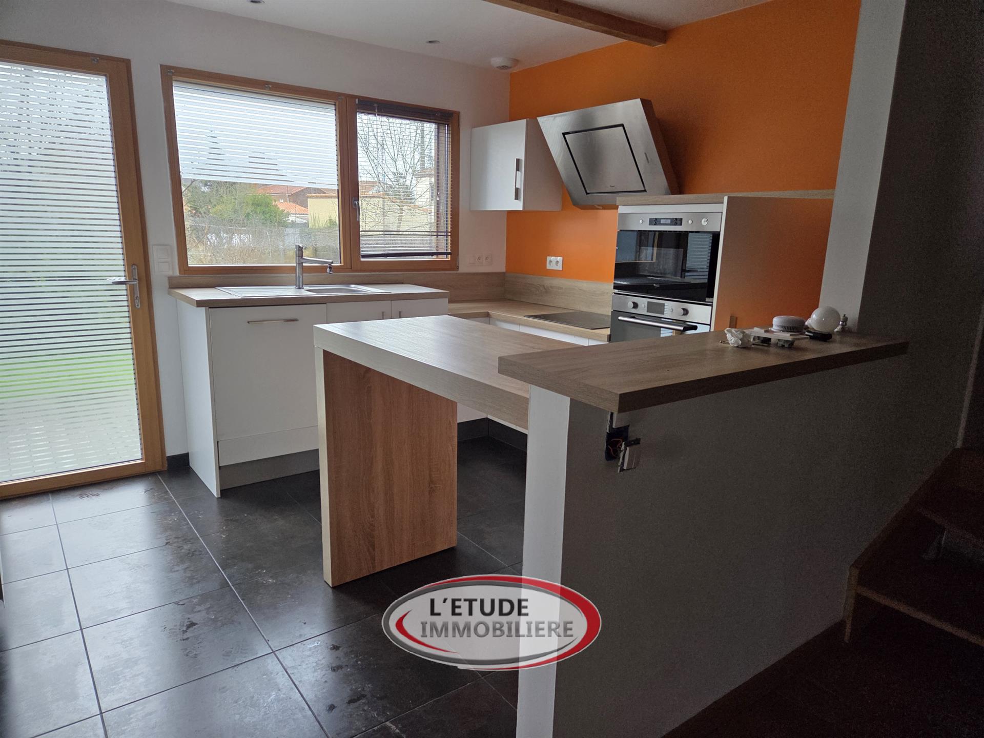 Maison à vendre, 103m², Sainte-Pazanne