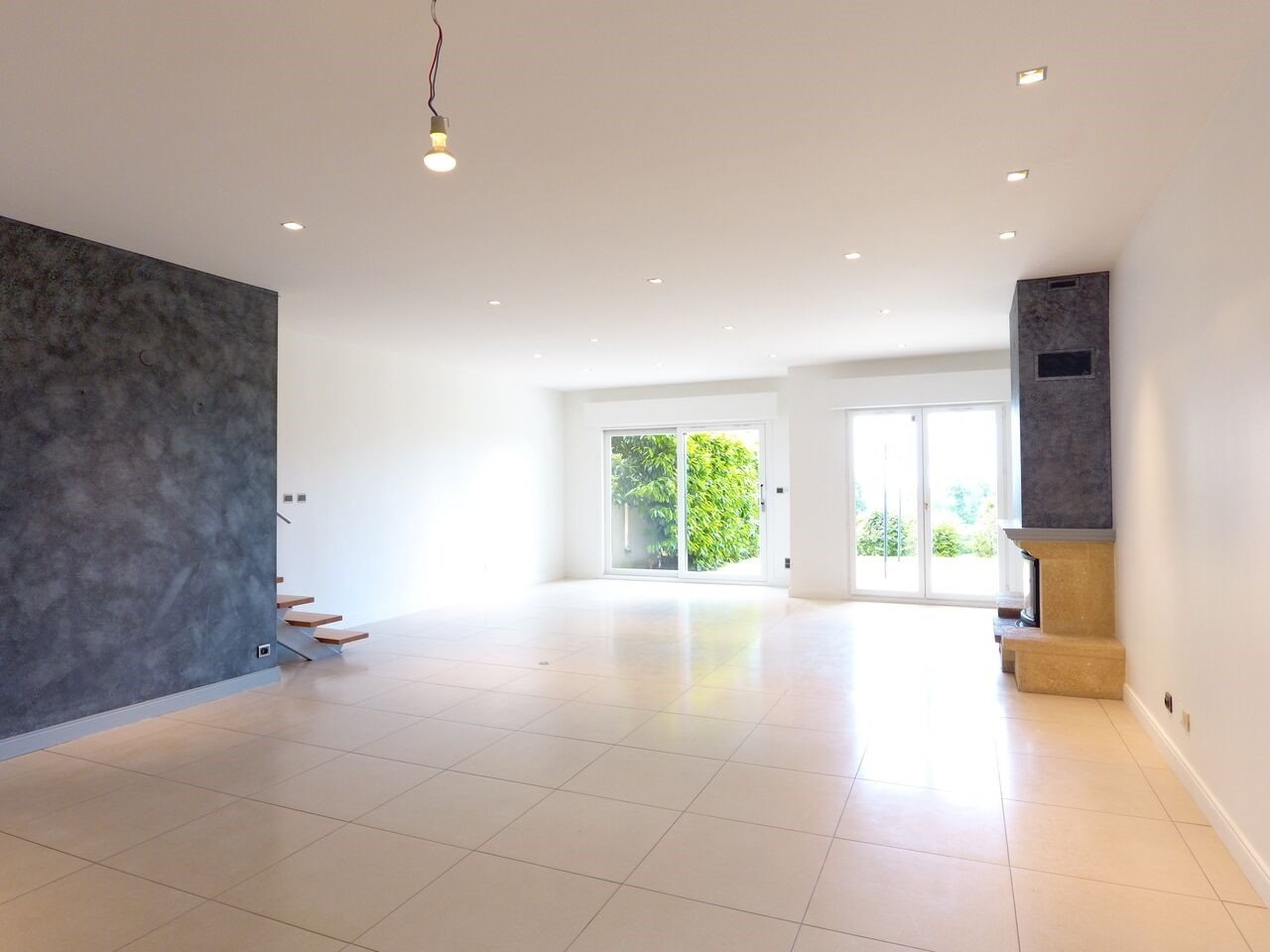 Maison à louer, 204m², Bossey