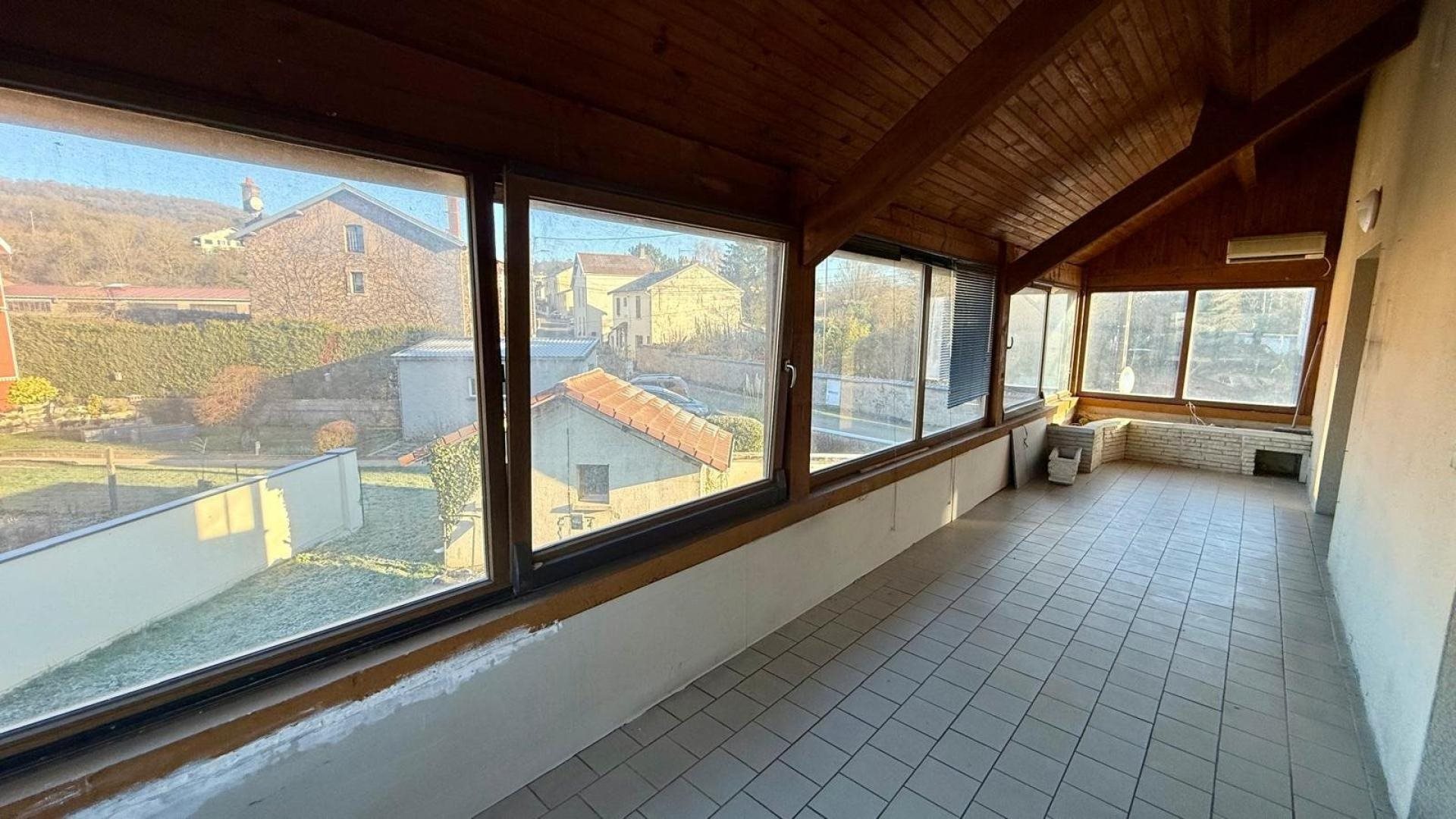 Appartement à vendre, 153m², Neuves-Maisons