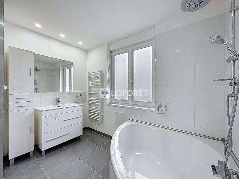 Maison à louer, 92m², Grand-Charmont