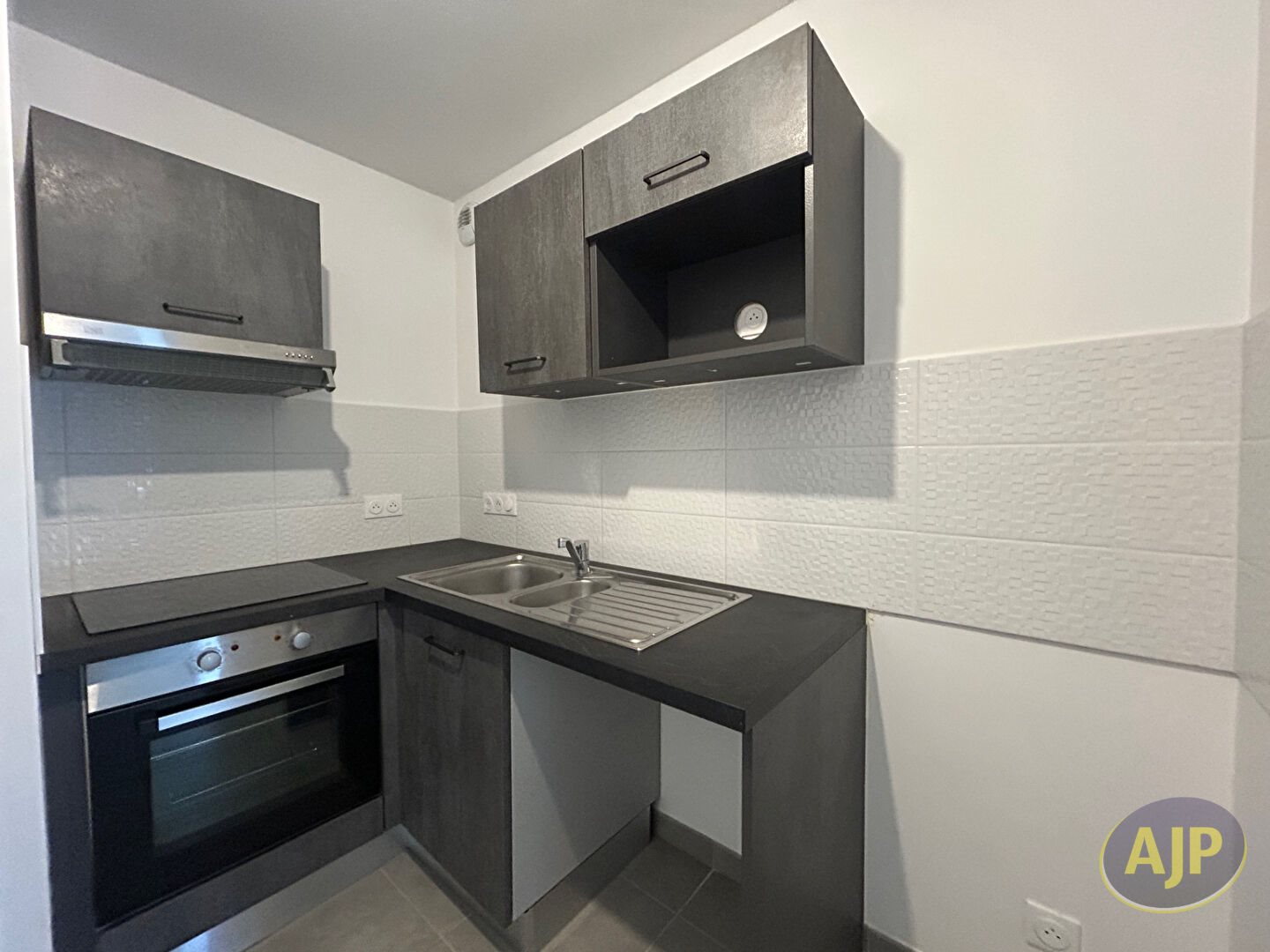 Maison à louer, 68m², Bassens