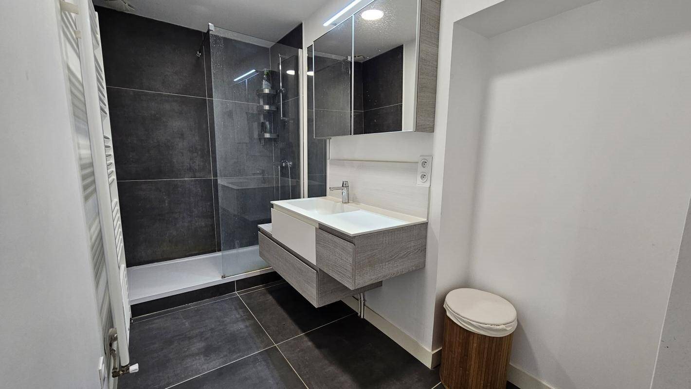 Appartement à louer, 73m², Grenoble