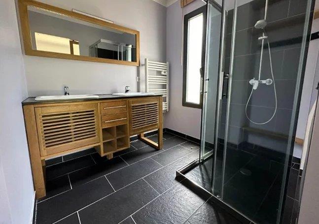 House 138m² on a plot of 590m², terrace, garden and garage