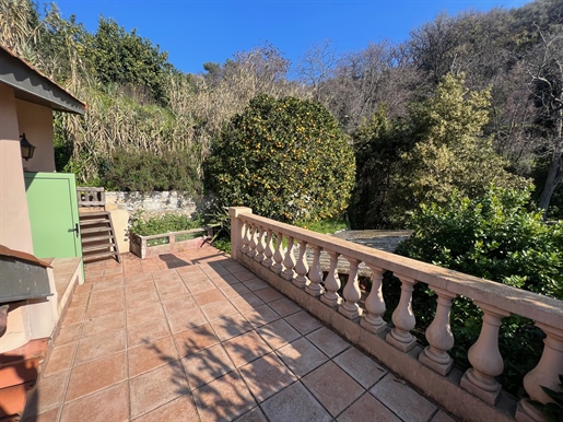 Exclusive And New in Menton - T6 detached house with Terraces, Garden Drilling, Garages