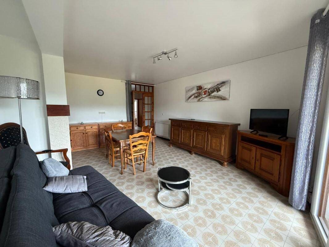 Appartement à louer, 69m², Seyne (Le Grand Puy)