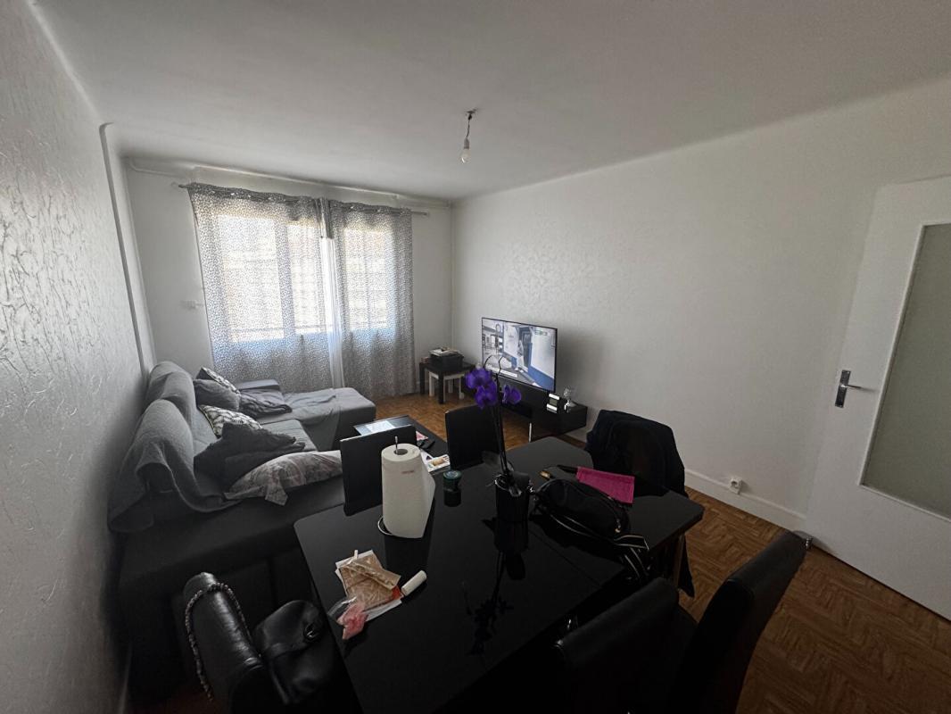 Appartement à vendre, 52m², Saint-Etienne
