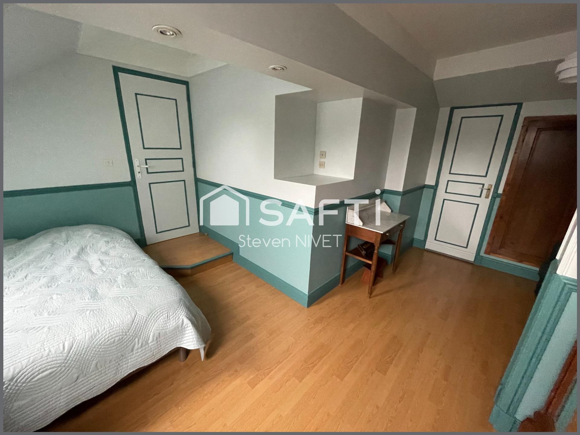 Maison à vendre, 135m², Saint-Genou