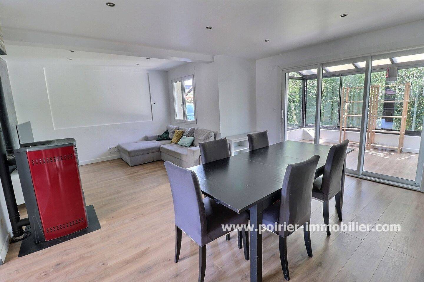 Maison à vendre, 121m², Vétraz-Monthoux