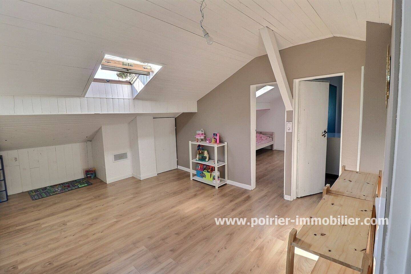 Maison à vendre, 121m², Vétraz-Monthoux