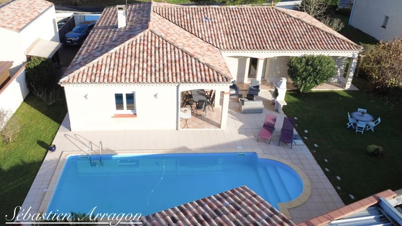 Maison à vendre, 138m², Boé
