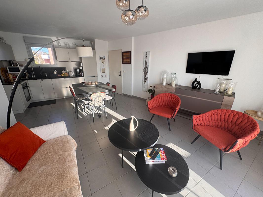 Appartement à vendre, 61m², Pélissanne