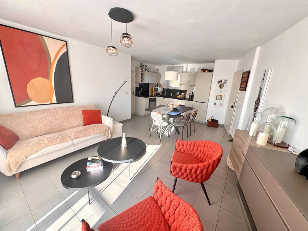 Appartement à vendre, 61m², Pélissanne