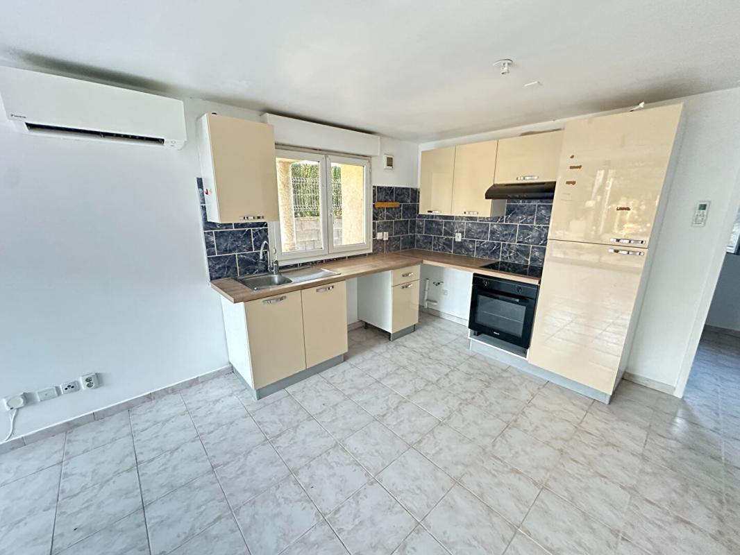 Appartement à vendre, 60m², Rognac