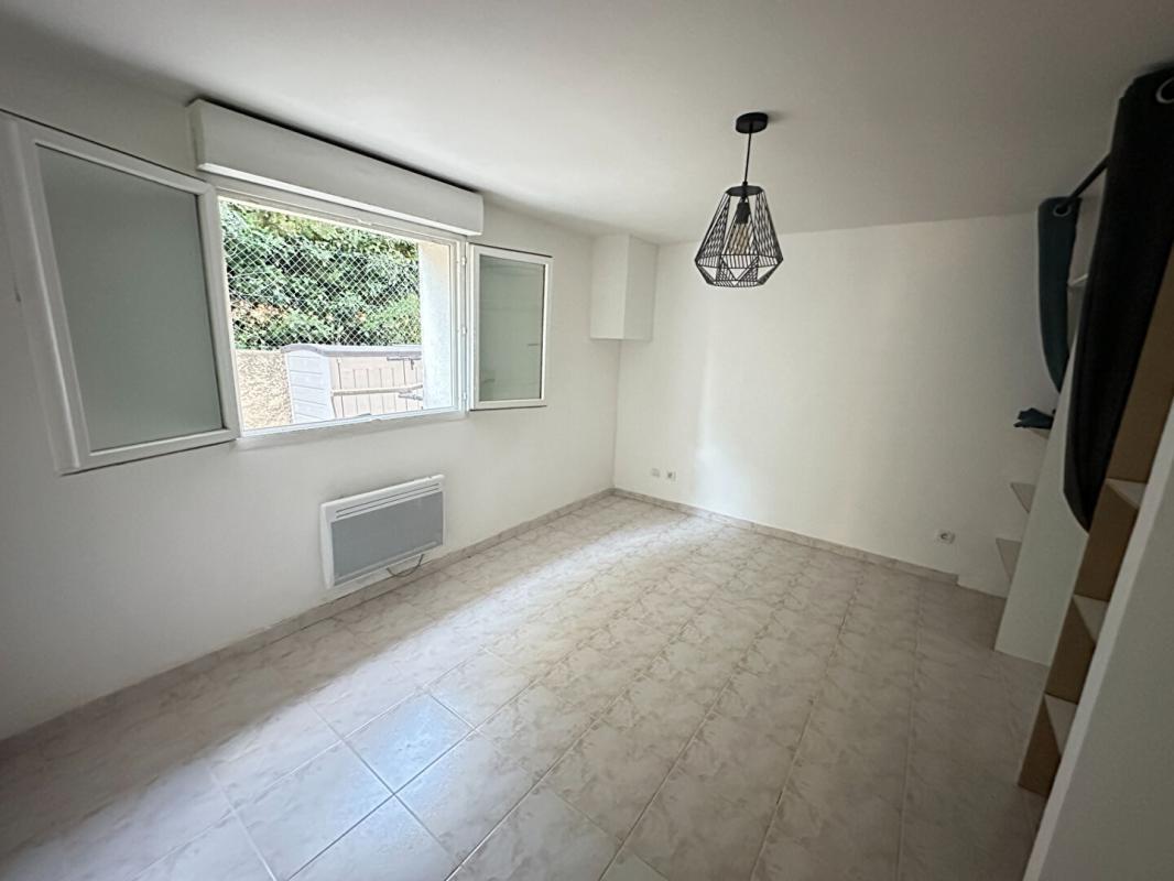 Appartement à vendre, 60m², Rognac