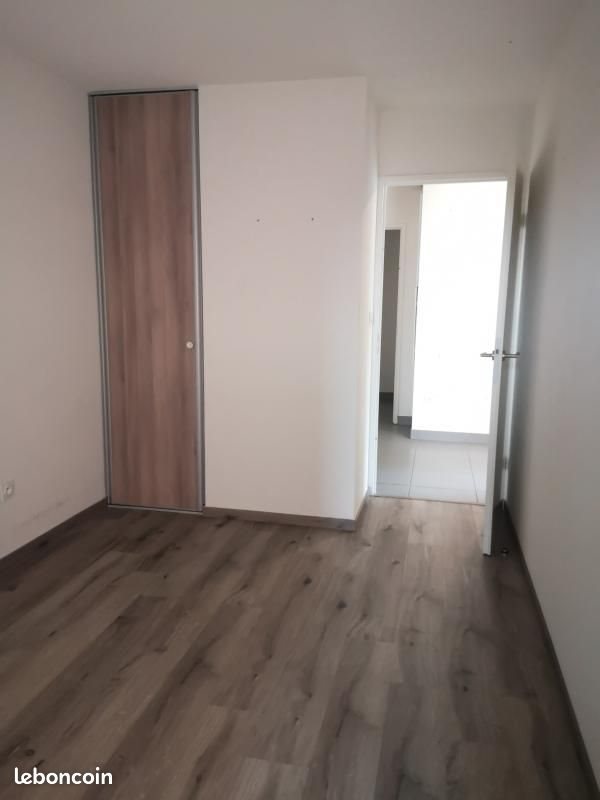 Appartement à louer, 60m², Pechbonnieu