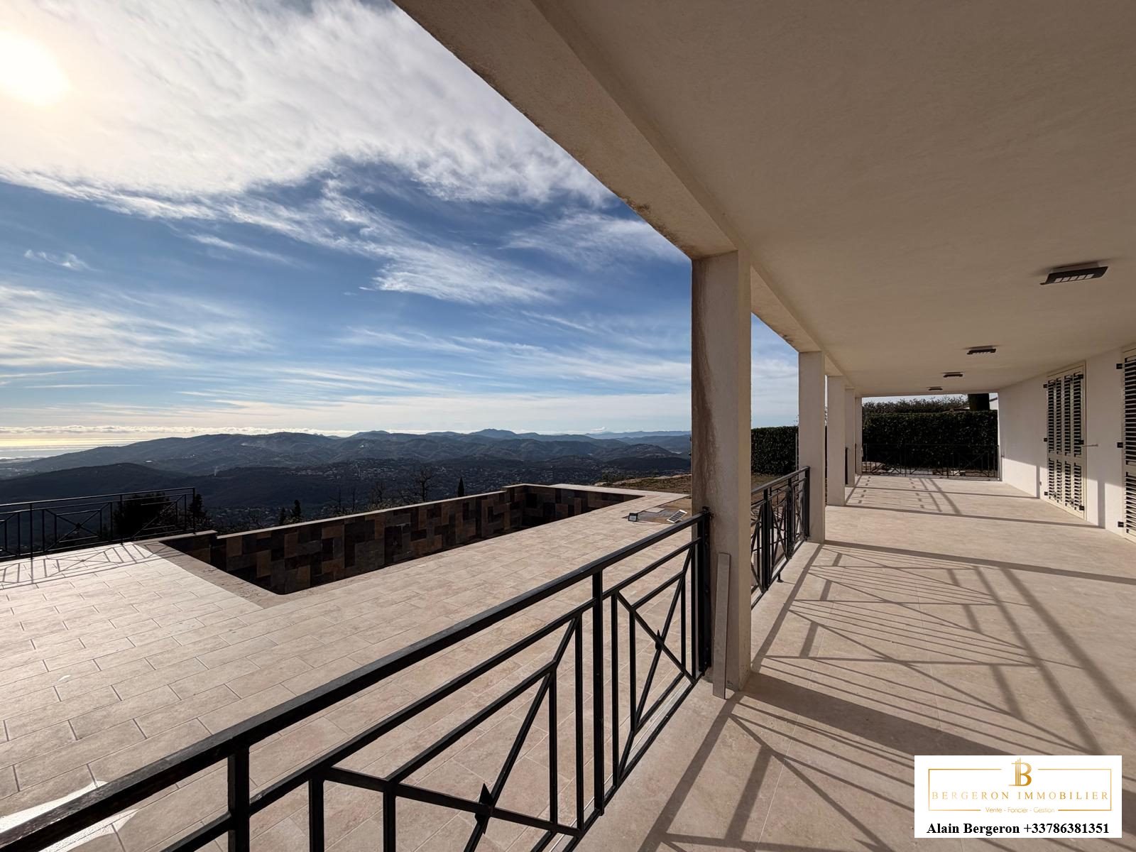 Maison à vendre, 235m², Cabris