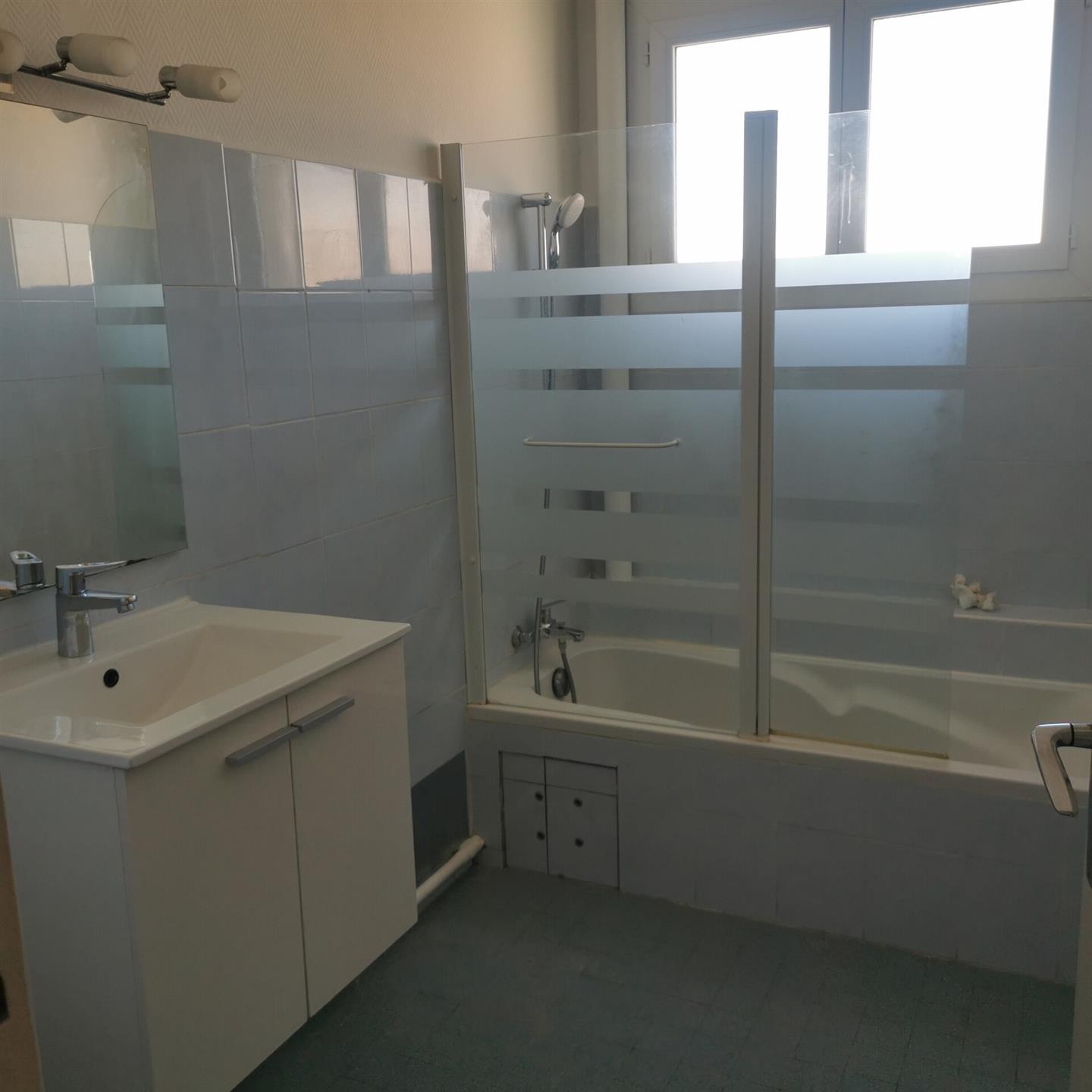Appartement à louer, 49m², Toulon