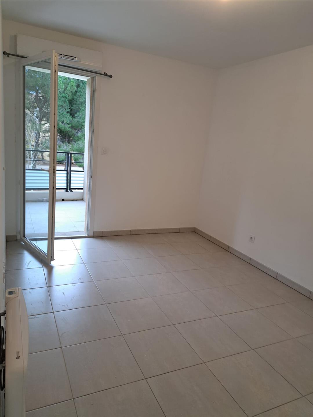 Maison à louer, 37m², La Londe-les-Maures