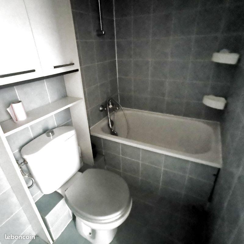 Appartement à louer, 49m², Toulon