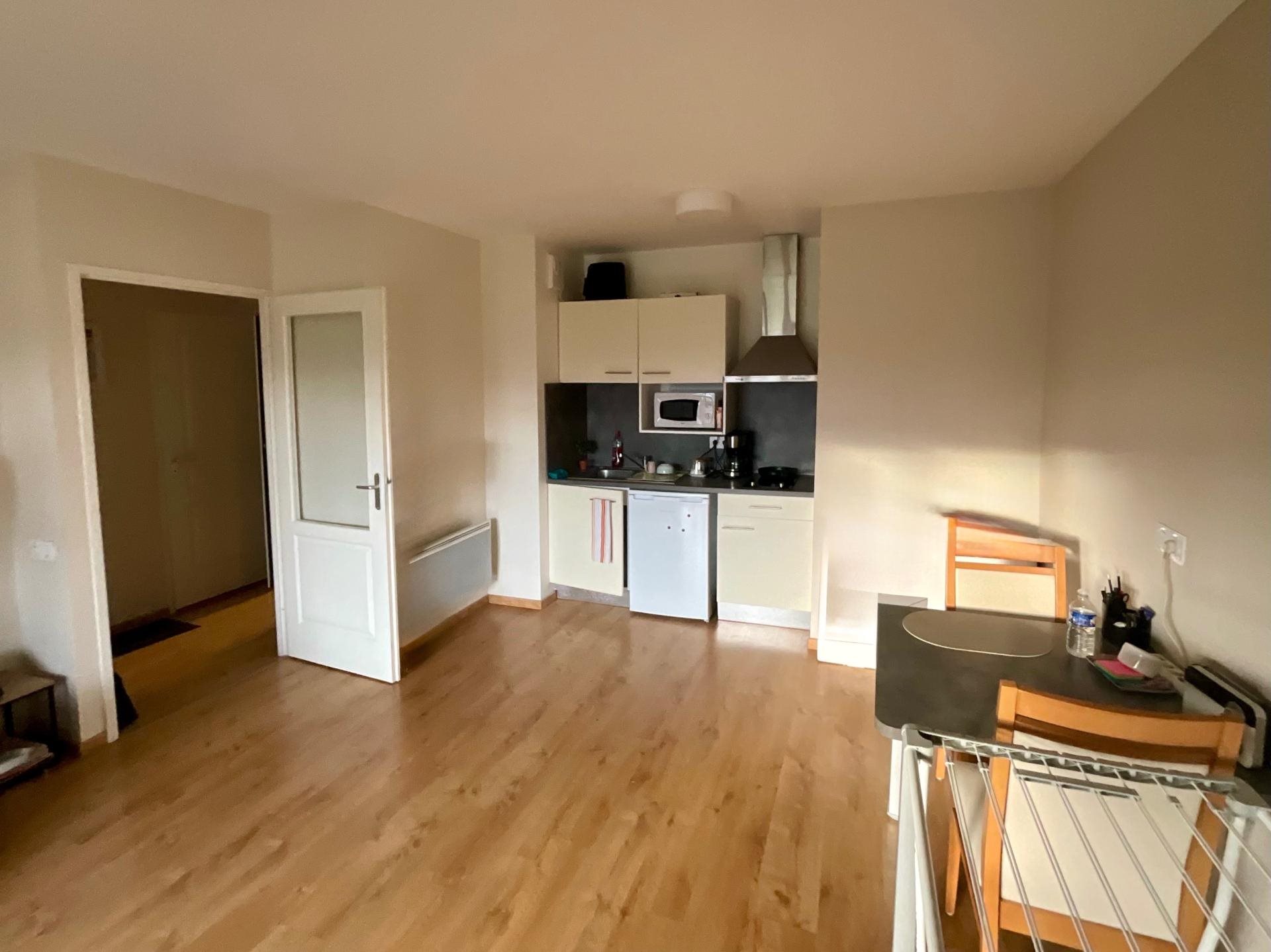 Appartement à vendre, 45m², Saint-Doulchard