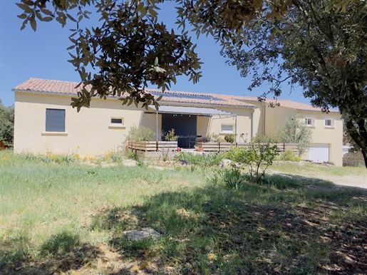 South Ardeche Spacious family villa offering 240m2