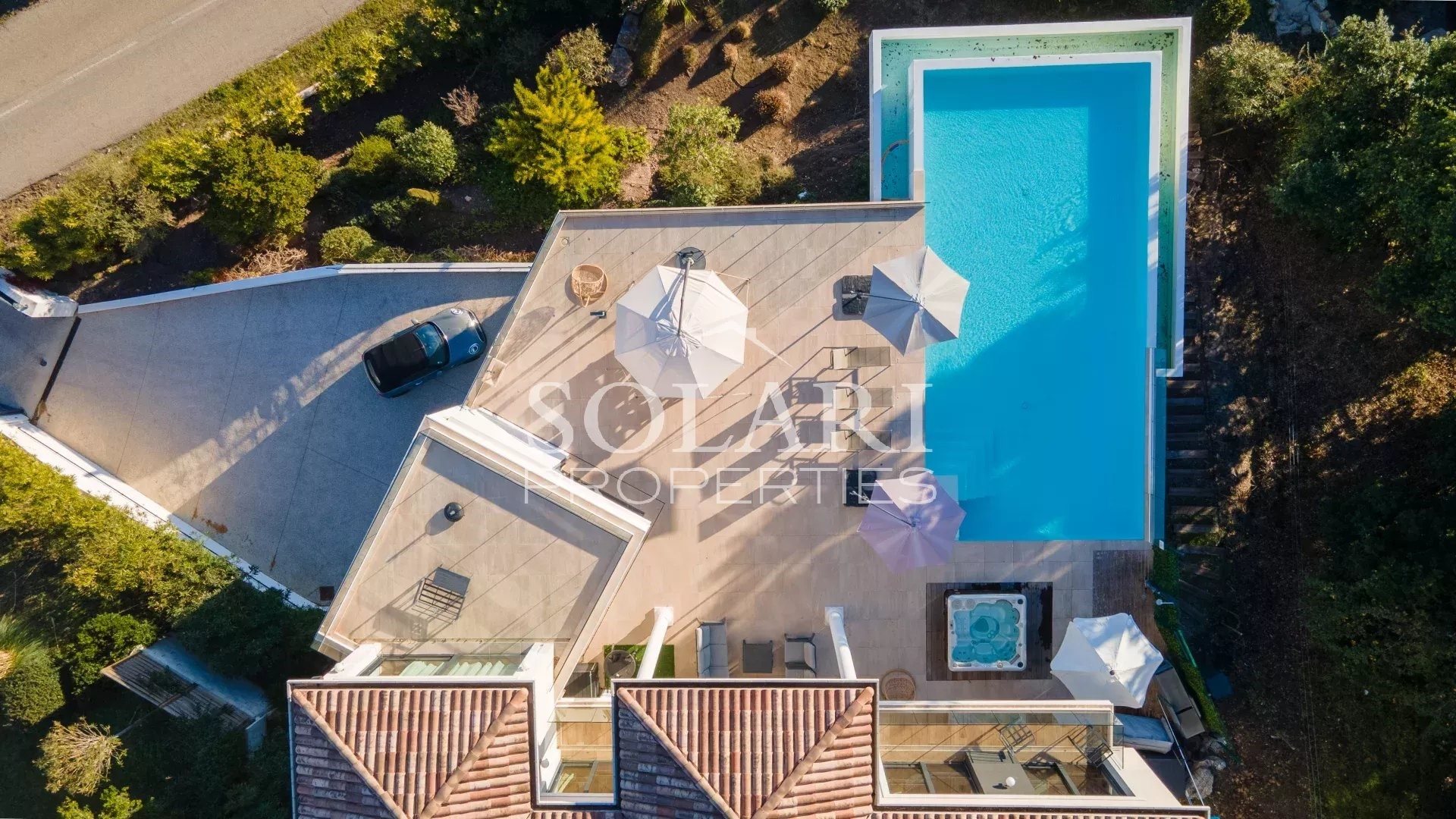 Maison à louer, 300m², Mandelieu-la-Napoule