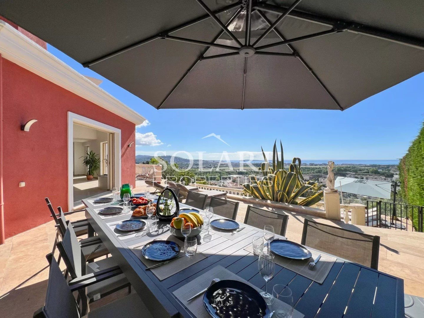 Maison à louer, 250m², Mandelieu-la-Napoule
